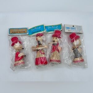 Vintage Fiber Craft Straw Mouse Set of 4 Holiday Red Tan New Sealed 5”